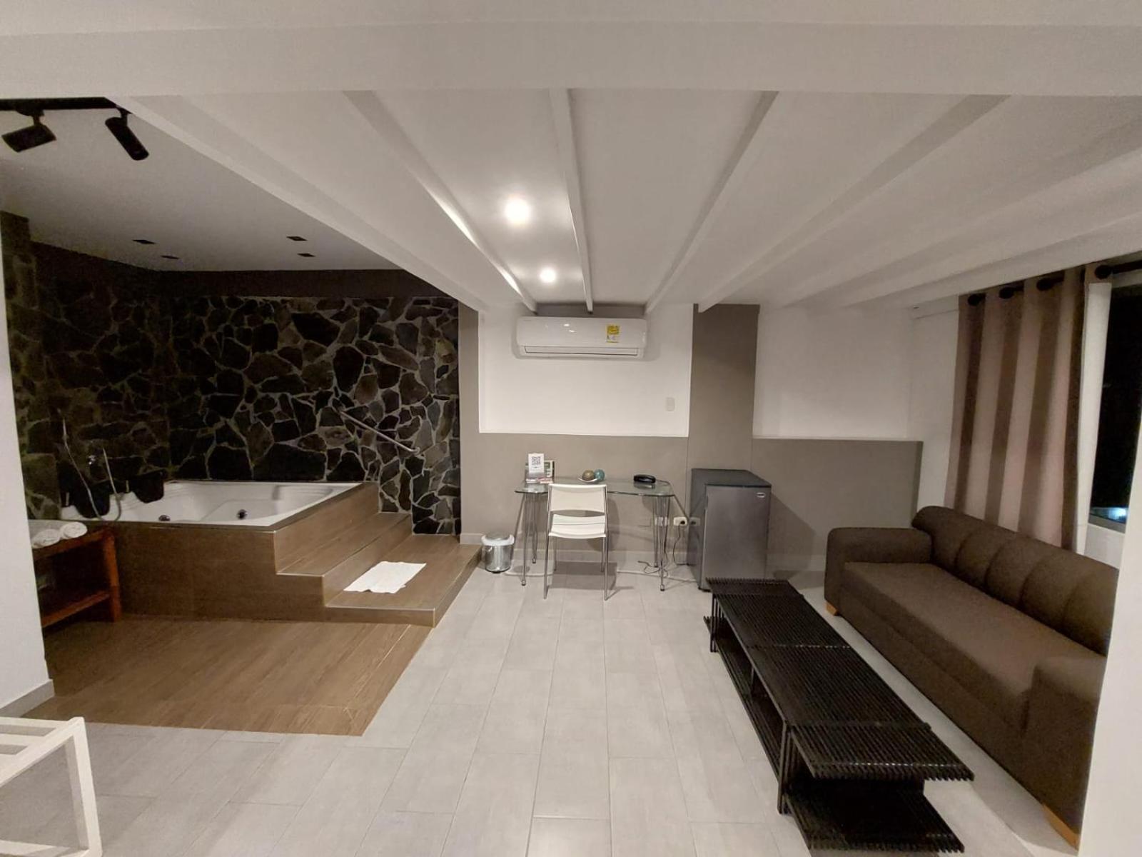 Hotel Don Gregorio Cartago Exterior foto